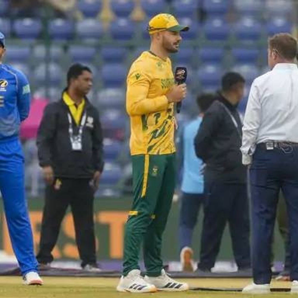 टी-20 वर्ल्डकप, दक्षिण आफ्रिकेला 123 धावांचे आव्हान:UAE कडून अलिशान शराफूने 45 धावा केल्या, कॉर्बिन बॉशने घेतल्या 3 विकेट