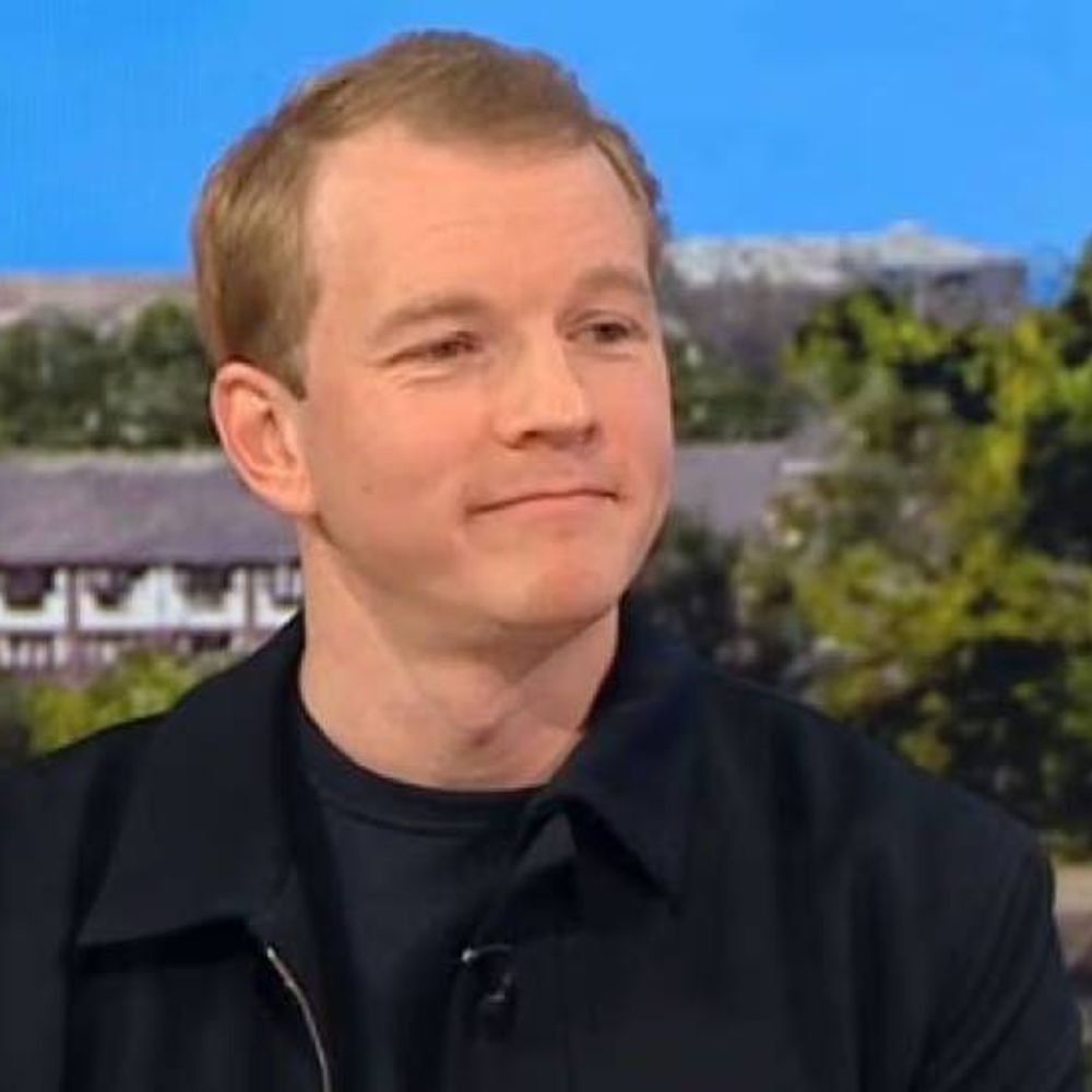 ऑलिम्पिक चॅम्पियन वडिलांच्या जागतिक विक्रमाची बरोबरी करेल मुलगा:दिग्गज ब्रिटिश जलतरणपटू डेव्हिड विल्कींचा मुलगा ॲडम खास पद्धतीने श्रद्धांजली देऊ इच्छितो