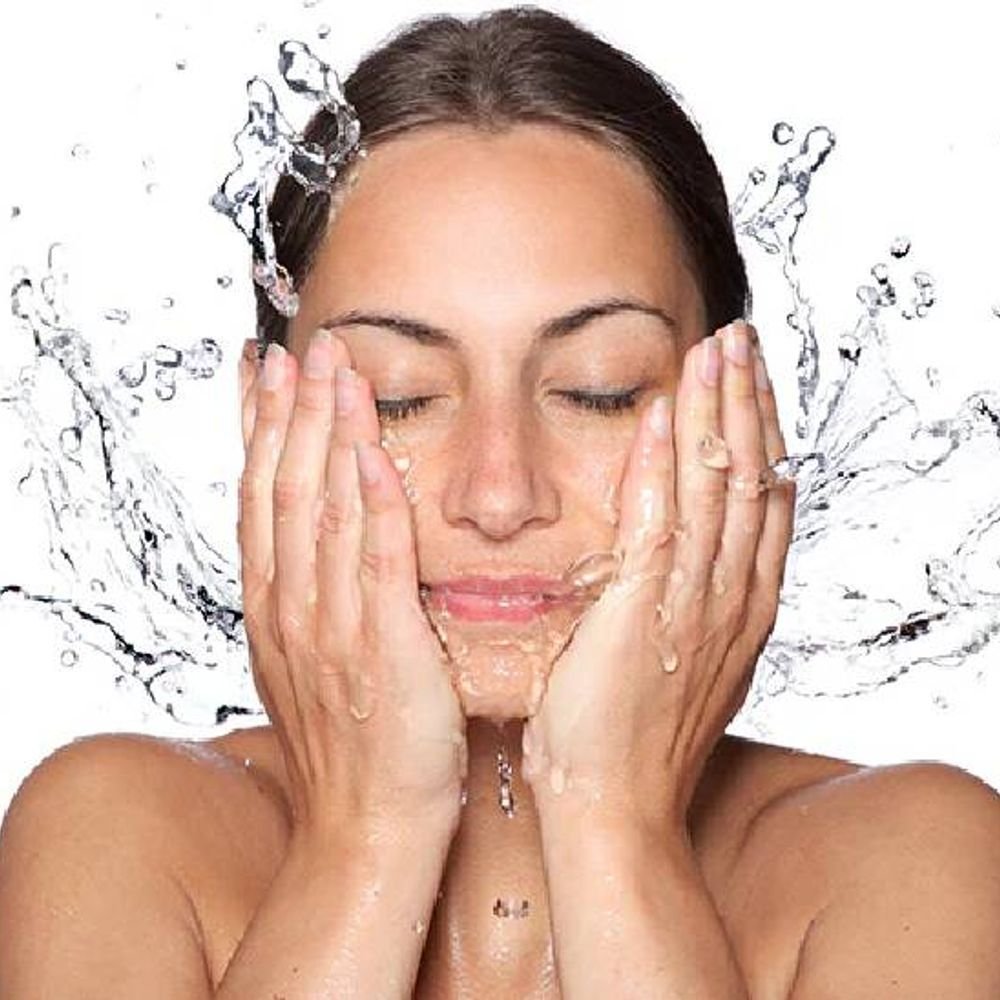 उन्हाळा आहे, त्वचेची काळजी घ्या:केवळ बाह्य संरक्षण पुरेसे नाही, त्वचेला आतूनही हायड्रेटेड ठेवा; जाणून घ्या तज्ञांच्या टिप्स