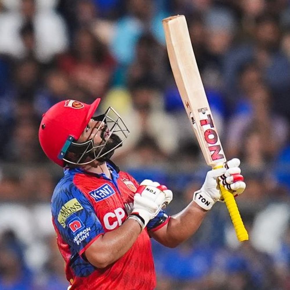 IPL- पंजाबचा चौथा विजय, गुणतालिकेत अव्वल:मुंबईला 7 गडी राखून पराभूत केले; प्रभसिमरन-अय्यरचे अर्धशतक, अर्शदीपच्या 3 विकेट
