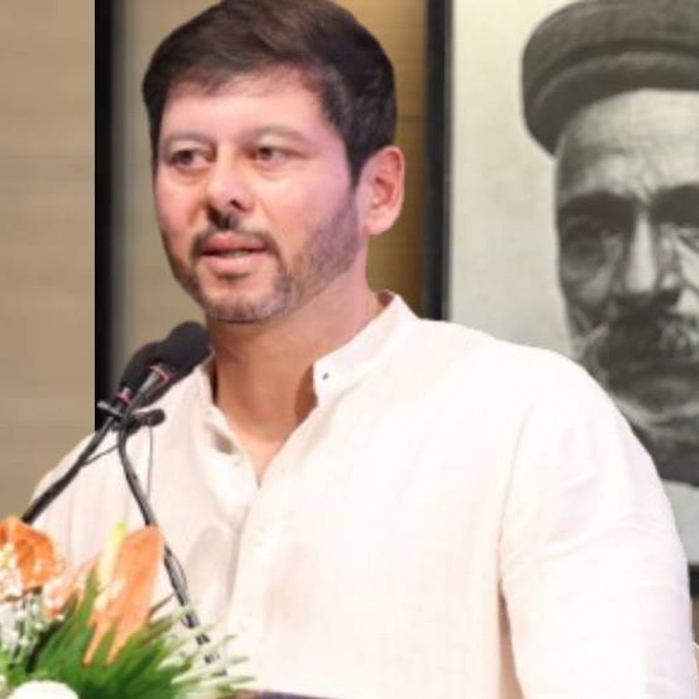 स्वातंत्र्यपूर्व काळापासून काँग्रेसशी संबंध मात्र, आता राजकारणाला नवे वळण:रोहित टिळकांचा शिवसेना प्रवेश निश्चित, कसब्यातील जुने प्रतिस्पर्धी एकत्र