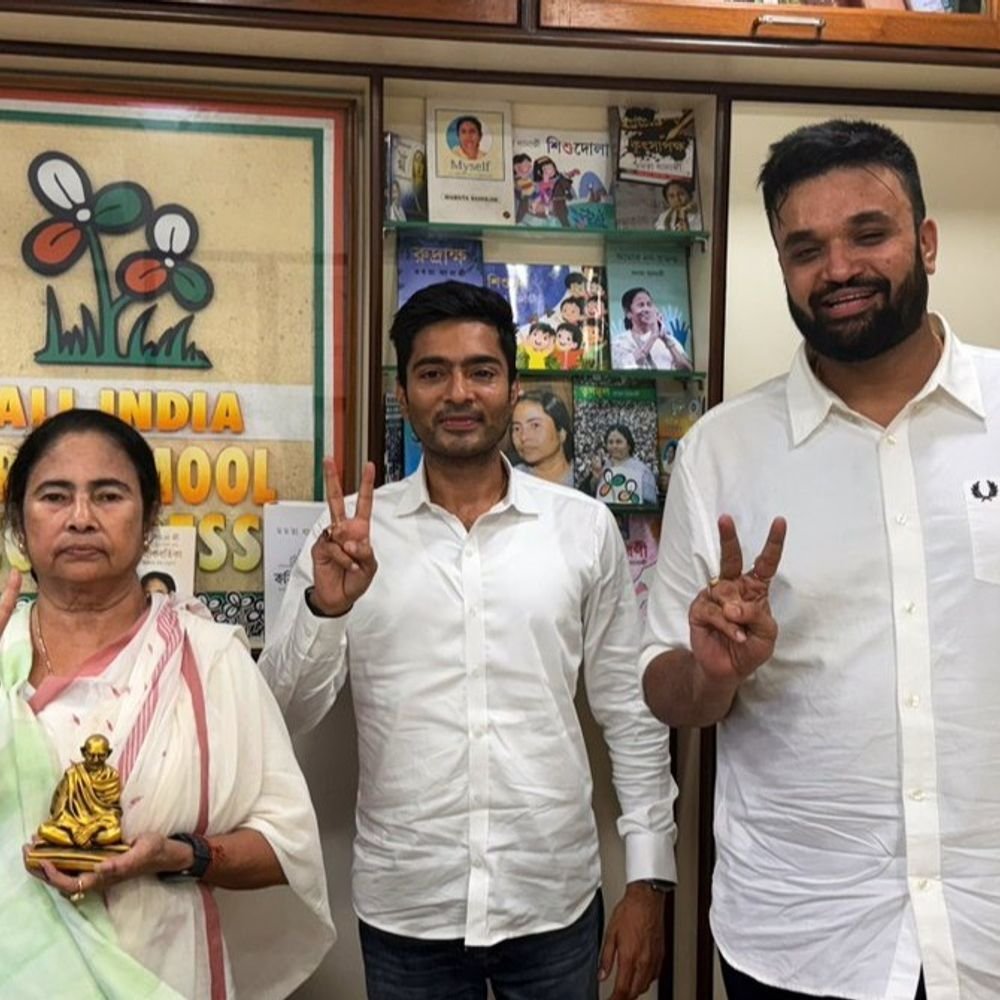 ममतांची निवडणूक रणनीती बनवणारे आय-पॅकचे कार्यालय बंद:निवडणुकीत 1 लाख एजंट दिले; फर्मवर ईडी आणि सीबीआयने मनी लाँड्रिंगचा गुन्हा दाखल केला