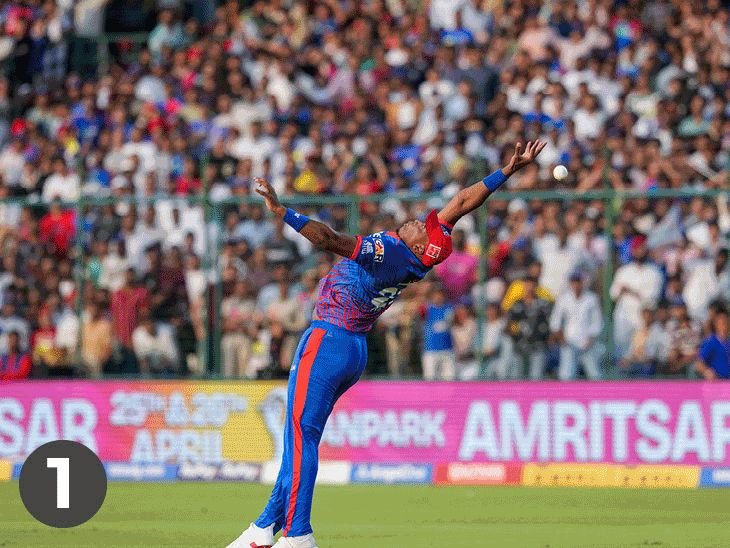 IPL मध्ये दक्षिण आफ्रिकेचा गोलंदाज एन्गिडीच्या डोक्याला दुखापत:कॅच घेताना पडला, मैदानावर रुग्णवाहिका बोलावून रुग्णालयात नेले; प्रकृती धोक्याबाहेर