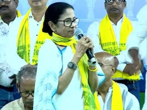 ECने म्हटले- बंगालच्या व्होटर लिस्टमध्ये डिस्प्ले एरर दुरुस्त झाला:येथील लोक कुणालाही लवकर स्वीकारत नाहीत; तामिळनाडू-AIADMKची पहिली यादी जाहीर