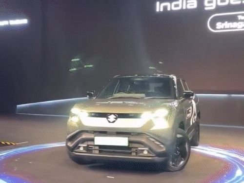 मारुतीची पहिली इलेक्ट्रिक कार ई-विटारा लाँच, रेंज 543 किमी:लेव्हल-2 ADAS फीचरसह सुरुवातीची किंमत ₹10.99 लाख, ₹3.99/किमी भाड्याने खरेदी करता येईल