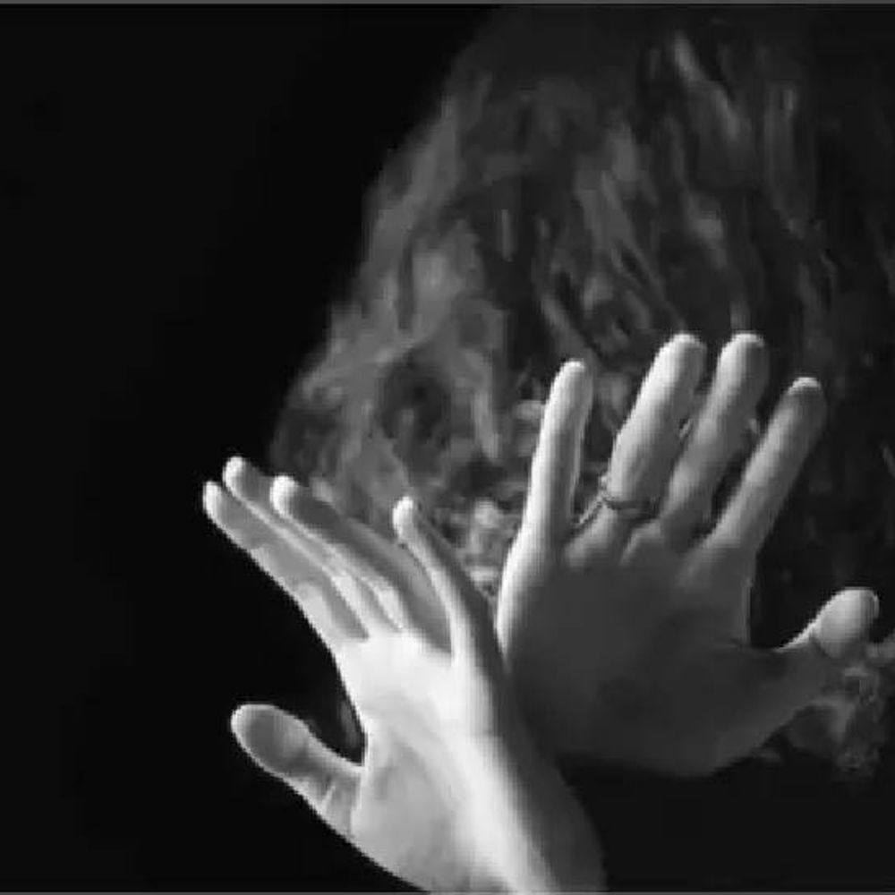 पुण्यात दैवीशक्तीच्या नावाखाली भोंदूकडून महिलेचे 5 वर्षे शोषण:50 लाखांना गंडा; स्वारगेट पोलिसांत गुन्हा; कौटुंबिक वादाचा फायदा घेत कृत्य