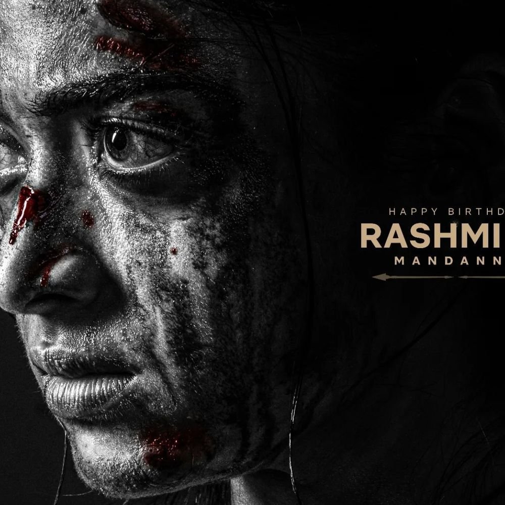 रश्मिका मंदानाच्या 'मायसा' चित्रपटाचे नवीन पोस्टर रिलीज:30व्या वाढदिवसानिमित्त अभिनेत्रीचा धोकादायक लूक, चेहऱ्यावर धूळ आणि डोळ्यात राग