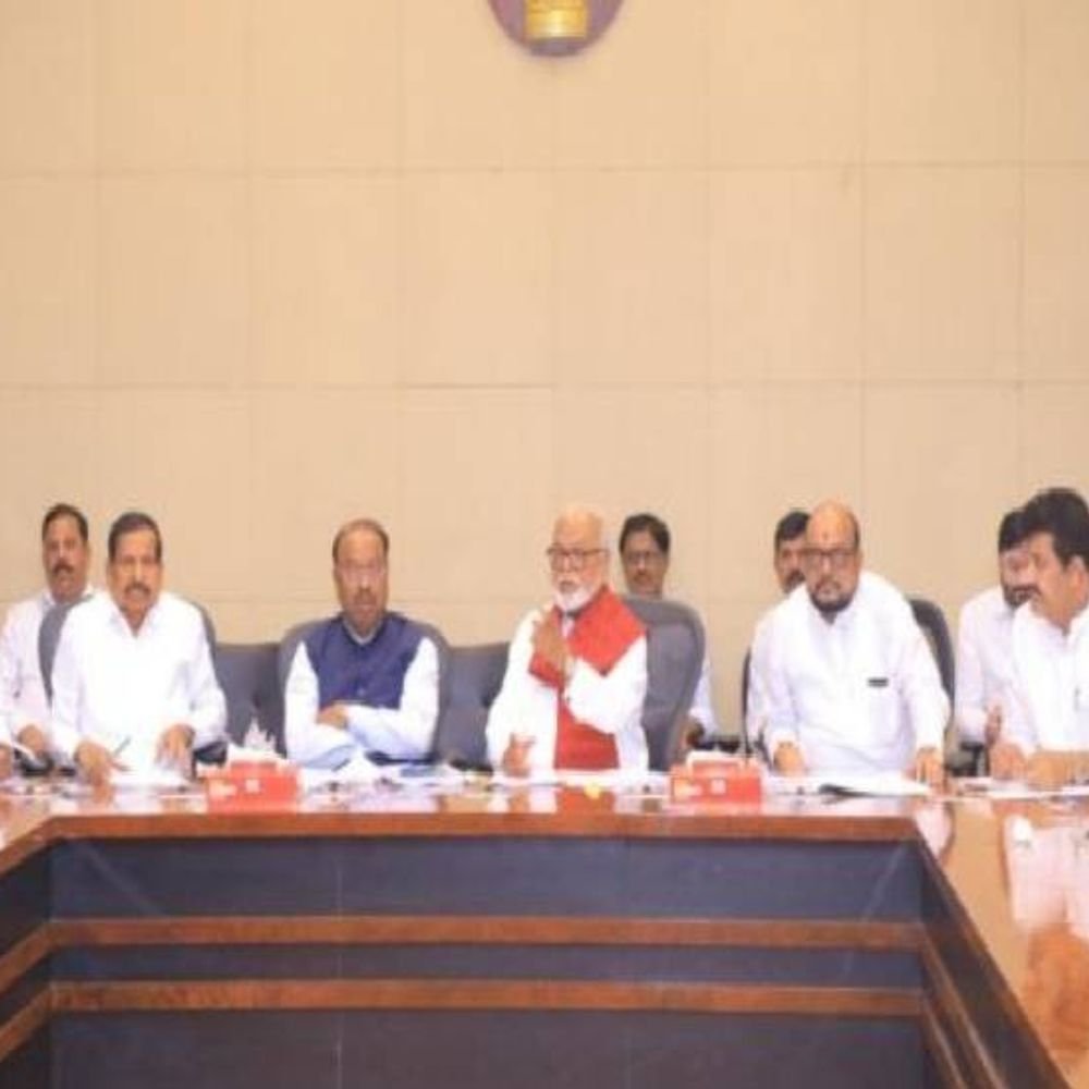 ओबीसी नॉन क्रीमी लेअर मर्यादा 15लाख करण्याची मंत्रिमंडळ उपसमितीची शिफारस:43 नव्या जातींचा केंद्रीय यादीत समावेशाचा प्रस्तावही अहवालात मांडला