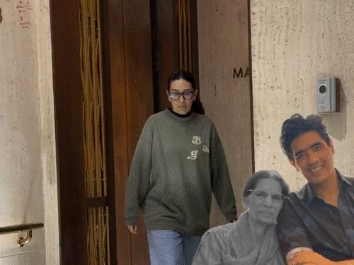 मनीष मल्होत्रा यांच्या आईचे निधन:डिझायनरच्या घरी करण जोहर, ऐश्वर्या राय यांच्यासह अनेक सेलिब्रिटी पोहोचले, आज अंत्यसंस्कार होणार