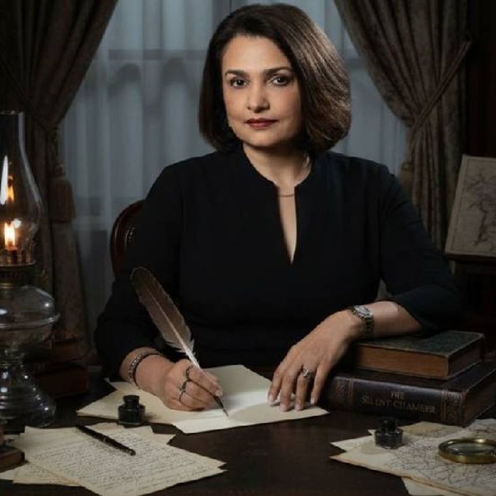 प्रसिद्ध कॉर्पोरेट स्ट्रॅटेजिस्ट रूपा म्हणतात- AI फक्त माहिती:फिक्शन लेखनातून कळले की व्यवसायाचा आत्मा कथांमध्ये वसतो