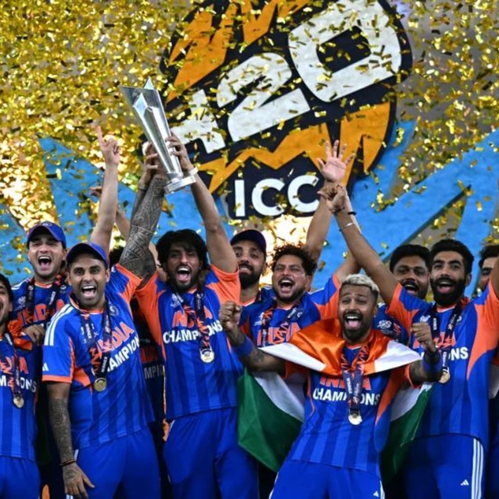 BCCI टीम इंडियाला ₹131 कोटी देणार:सचिव देवजीत सैकिया यांची घोषणा, भारताने तिसऱ्यांदा विश्वचषक जिंकला