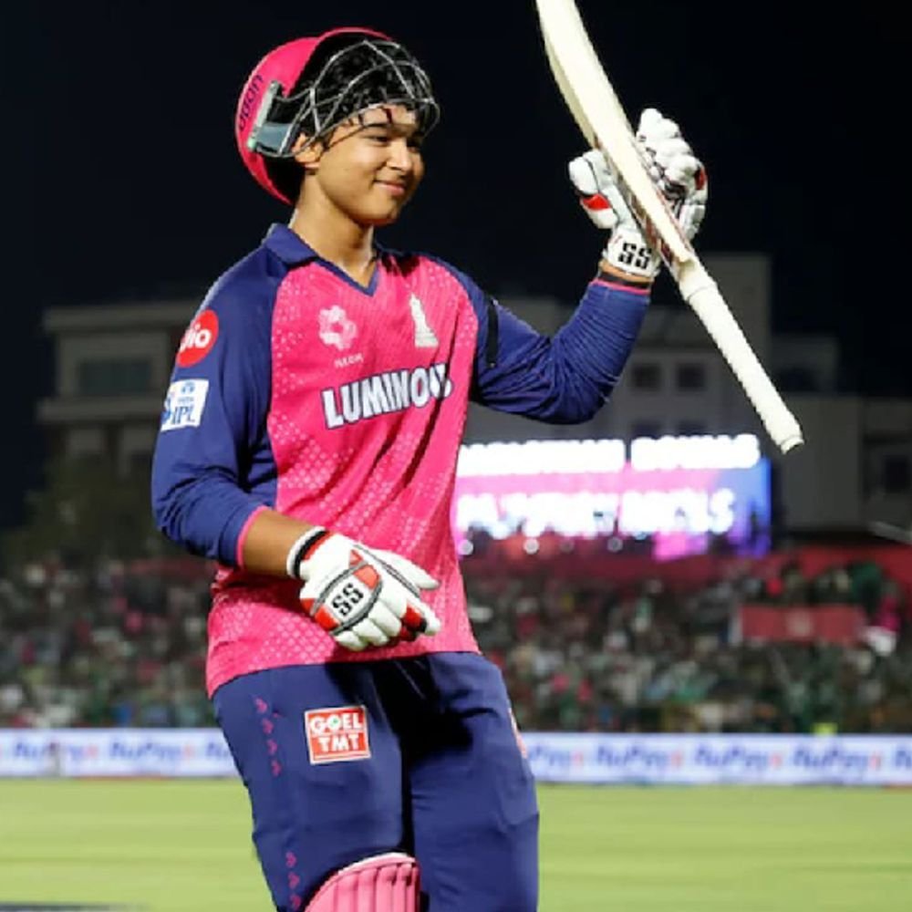 ‘वंडरकिड्स’चे वर्चस्व, लहान वयात तयार होताहेत खेळाडू:फुटबॉलमध्ये डॉवमन, क्रिकेटमध्ये वैभव, डार्ट्समध्ये ल्यूक लिटलरसारखे किशोर चमकत आहेत