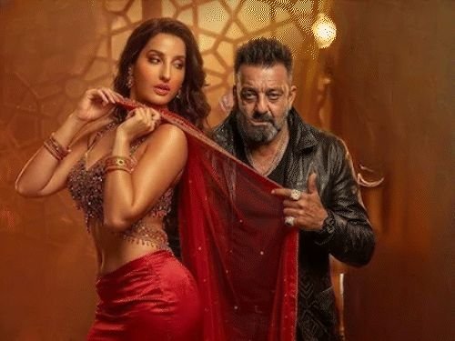 नोरा-संजयच्या वादग्रस्त गाण्यावर महिला आयोगाची कारवाई:म्हटले- दोघांनी 24 मार्चपर्यंत हजर राहावे, अन्यथा कायदेशीर कारवाई होऊ शकते