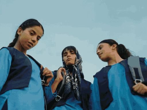 टटीरी गाण्याचे दिग्दर्शक म्हणाले- बादशाहने स्वतः यूट्यूबवरून हटवले:गाण्याचे बोलही गायकाचे, फक्त परवानगी घेऊन वापरले; बॅग फेकणाऱ्या व्यावसायिक नृत्यांगना