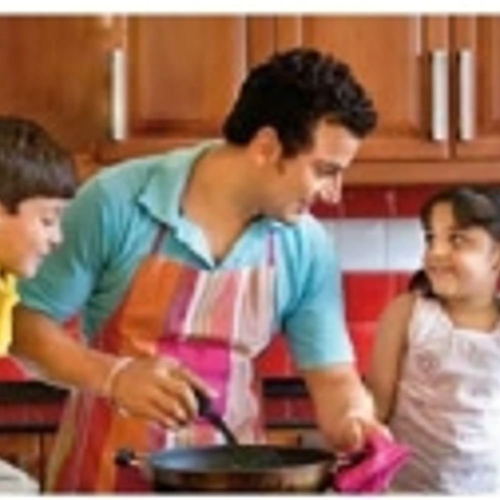 बदलत आहे ‘पुरुषत्वाची’ व्याख्या, पुरुष आता सौम्य-संवेदनशील:ग्रूमिंग, समानता व भावनिक मोकळेपणासोबत जनरेशन झी पुरुषाची नवीन ओळख घडवत आहे