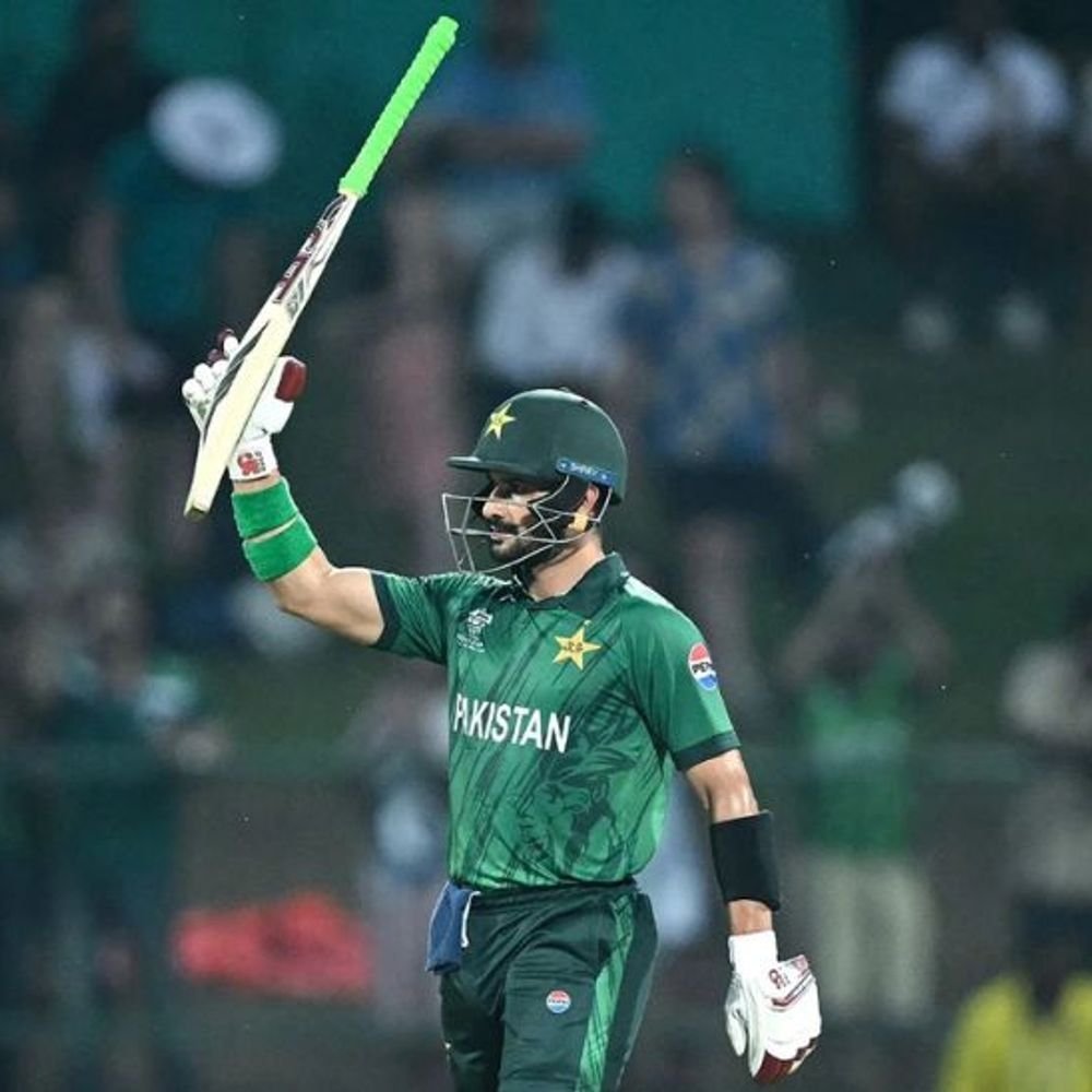 साहिबजादा फरहान आयसीसी प्लेयर ऑफ द मंथ बनला:जॅक्स आणि शल्कविकला मागे टाकले, महिलांच्या श्रेणीत भारतीय गोलंदाज अरुंधतीला मिळाला पुरस्कार