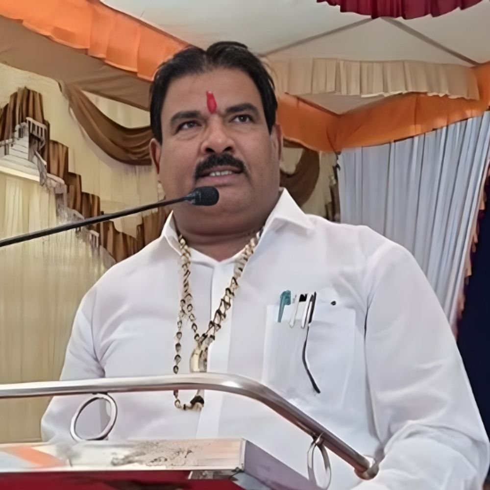 माझे 35 कोटींचे कमिशन कार्यकर्त्यांमध्ये वाटले:सायकलवर फिरणारा कार्यकर्ता फॉर्च्यूनरमध्ये फिरतोय, शिंदेंच्या आमदाराची जाहीर कबुली