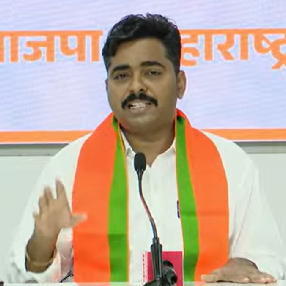 उबाठाने बाण बाजूला करत परभणीत खान निवडला:बाळासाहेबांचा दाखला देत नवनाथ बन यांचा हल्लाबोल, म्हणाले- 2019 मध्ये राऊतांनी पहिल्यांदा शेण खाल्ले