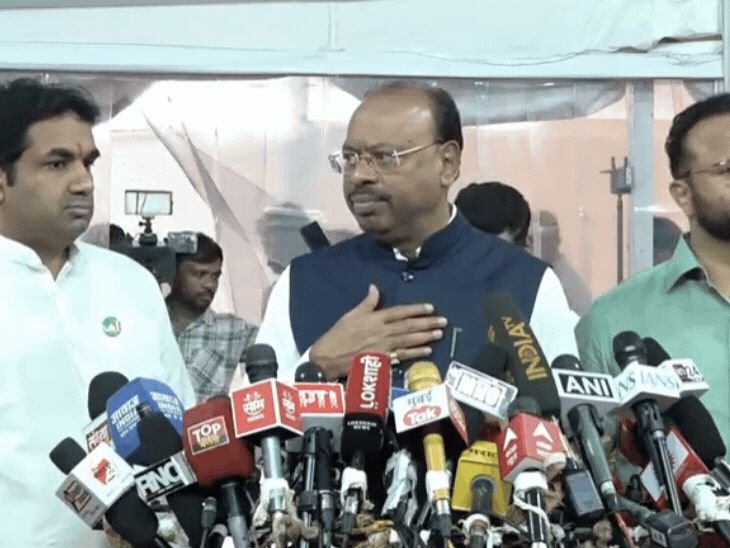 प्रत्येक घटनेला राजकीय रंग देऊ नका:बावनकुळे म्हणाले- पेड वर्कर्सकडून फडणवीसांची बदनामी, मिसिंग लिंक वादावर मुख्यमंत्र्यांच्या भूमिकेचे समर्थन