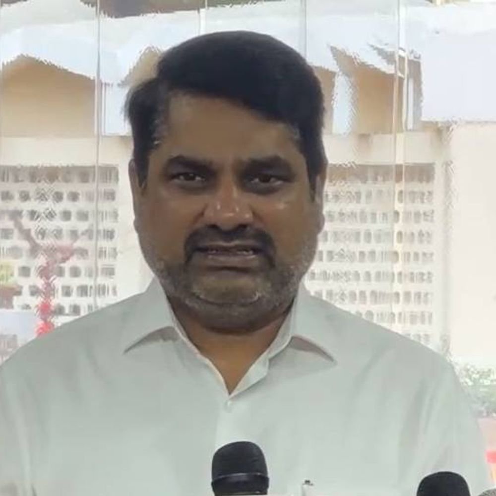 आता पुन्हा चूल पेटवण्याची वेळ येणार का?:गॅस टंचाईवरून सतेज पाटील यांचा सरकारवर संताप; परराष्ट्र धोरणावरही टीका