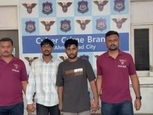 री-नीटचा पेपर देण्याच्या नावाने फसवणूक:विद्यार्थ्यांकडून लाखो रुपये उकळले; राजस्थान - बिहारमधून 3 आरोपींना अटक