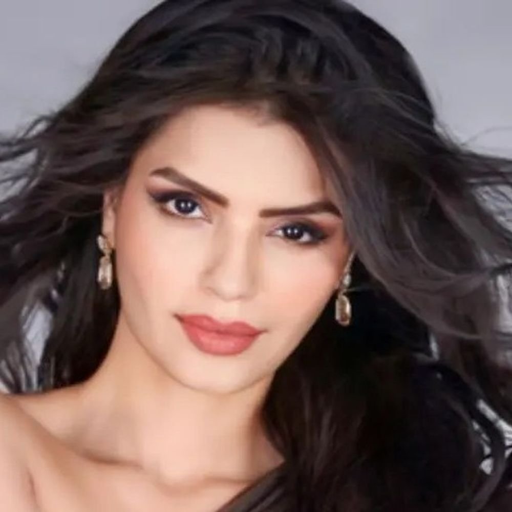 बिग बॉस मराठी 6 वर सोनाली राऊतचे गंभीर आरोप:जेवणात झुरळे व मृत उंदीर आढळल्याने स्पर्धकांच्या सुरक्षिततेवर प्रश्नचिन्ह