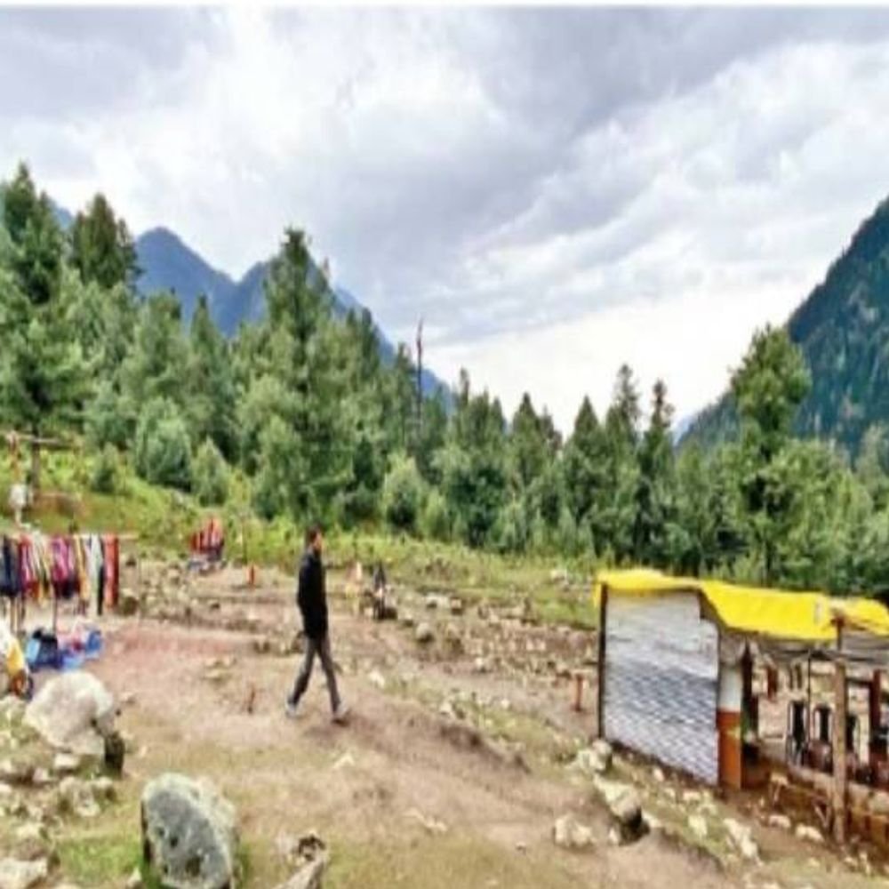 भास्कर सिरीज : भाग -1:पहलगाम पूर्वीसारखे नाही; मोठ्या आकर्षणाची बैसरन व्हॅली वर्षभरापासून बंद